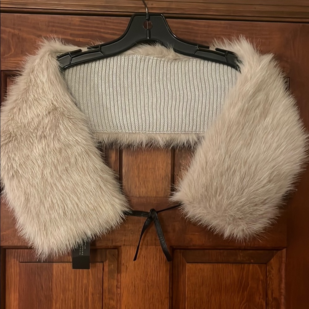 Faux Fur Beige Shrug